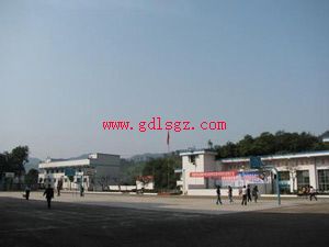 珙县职业高级中学环境