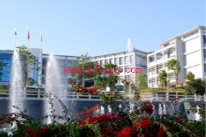 镇沅彝族哈尼族拉祜族自治县职业高级中学图片 镇沅彝族哈尼族拉祜族自治县职业高级中学图片