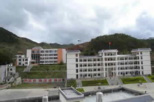 富宁县民族职业高级中学图片 富宁县民族职业高级中学图片