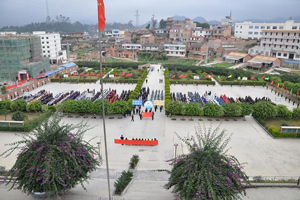 马关县民族职业高级中学图片