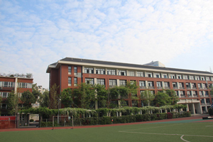 成都七中八一学校图片