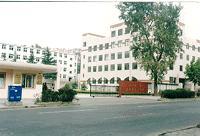 青岛第十三中学图片