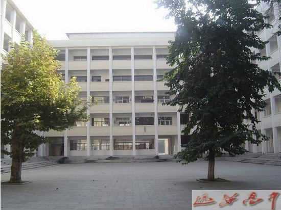 宜昌市远安县第一高级中学（远安一高）图片