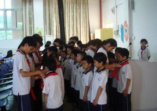 中山市南区良都小学图片