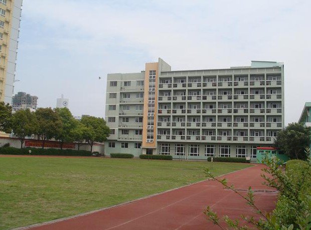 温州白鹿外国语学校图片