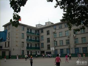 济南市大明湖路小学图片