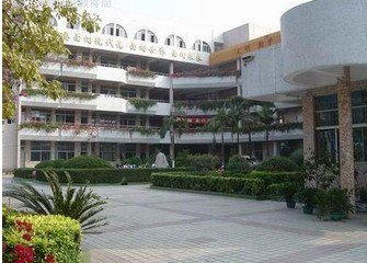 广州市黄埔区南湾小学图片