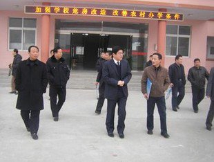 枣庄市市中区永安乡天桥小学图片