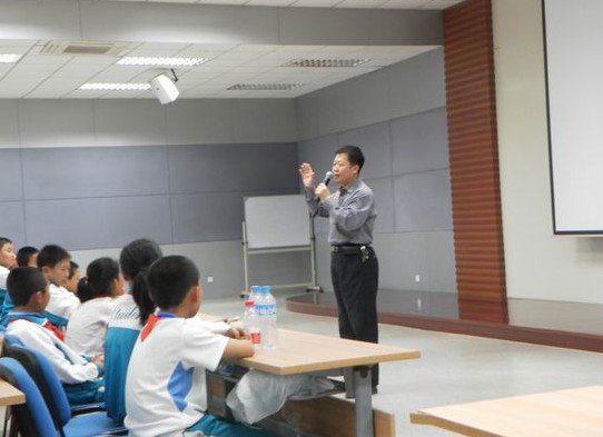 天津市南王平中心小学图片