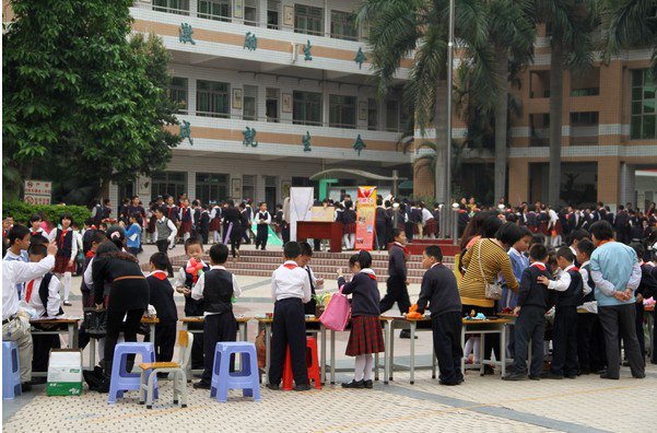 深圳市钟屋小学图片
