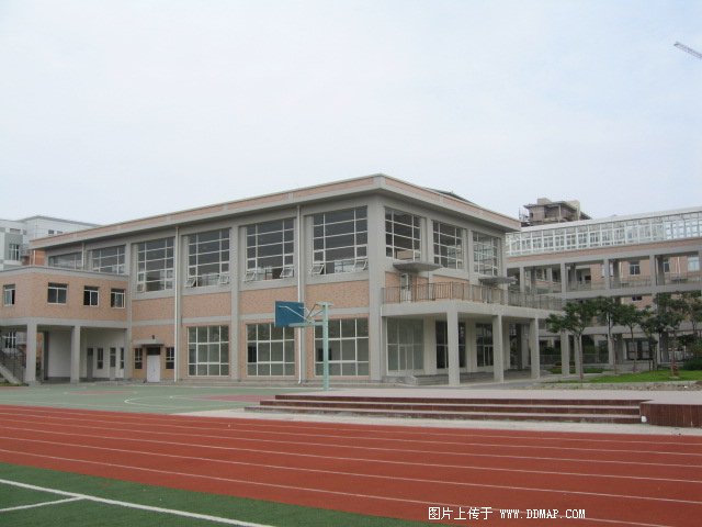 上海市浦东新区张江高科实验小学藿香校区图片