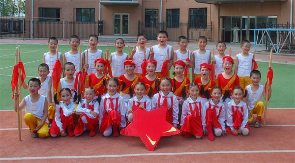 大连市沙河口区文苑小学图片