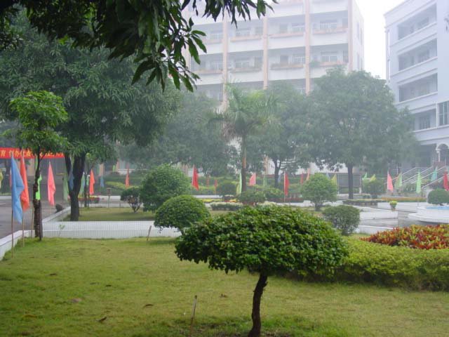 江海区外海中学图片