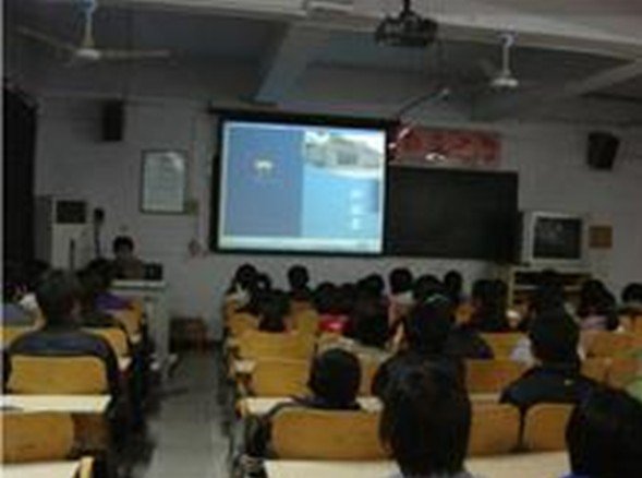 邢台县皇台底中学图片