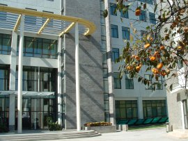 北师大附中京西校区图片