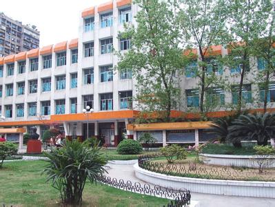 重庆市万州三中|第三中学图片