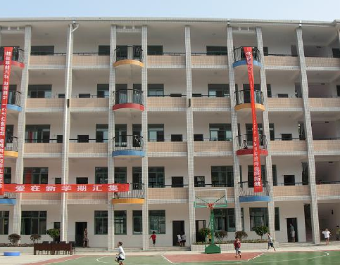 长沙市天心区小古道巷小学图片