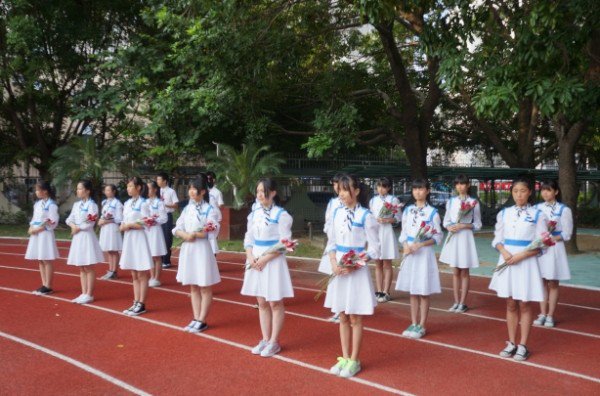 深圳市皇岗中学图片