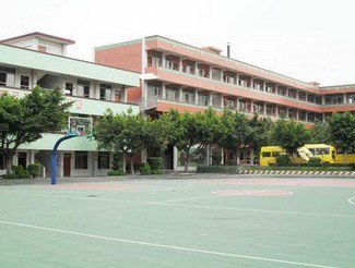 白云区新纪元小学图片