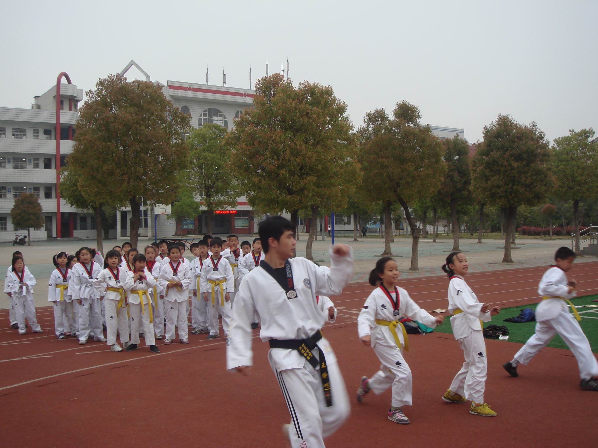 武汉市新洲区邾城街章林小学