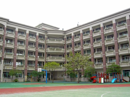 佛山市禅城区冠华小学图片