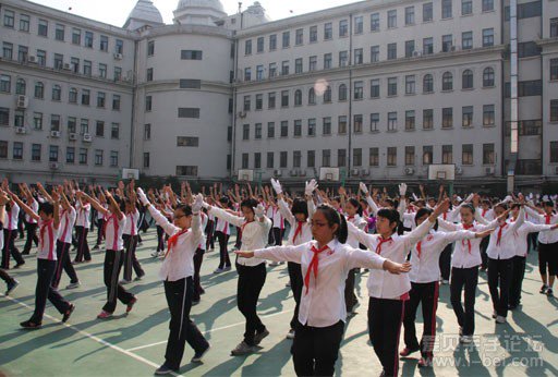 上海民办浦东交中初级中学图片