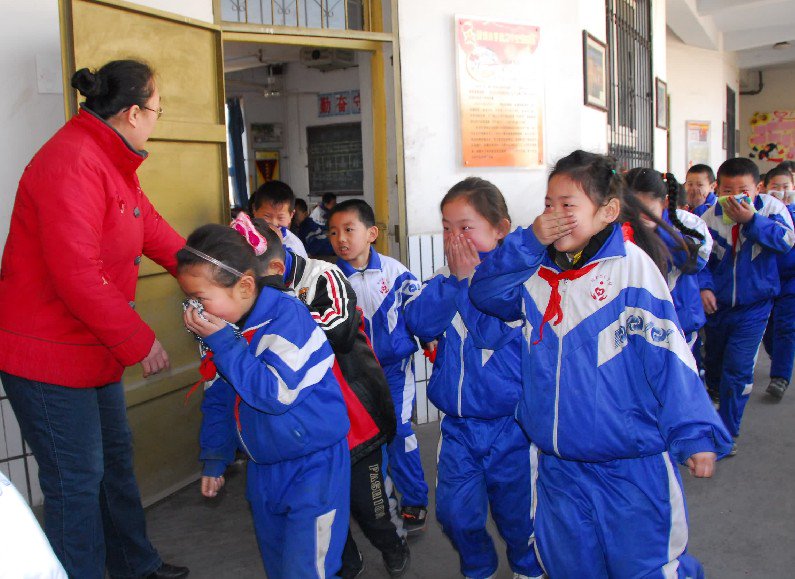 邯郸市丛台区沁河小学图片
