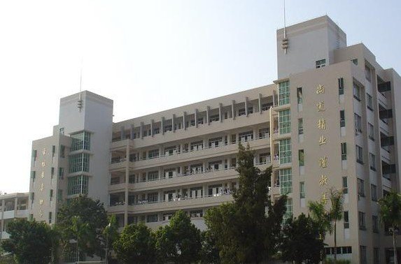 广东省怀集县凤岗中学图片