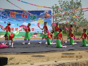 海阳市大闫家镇中心小学图片
