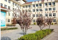 青岛市天山小学图片