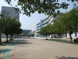 雷州市白沙中学图片