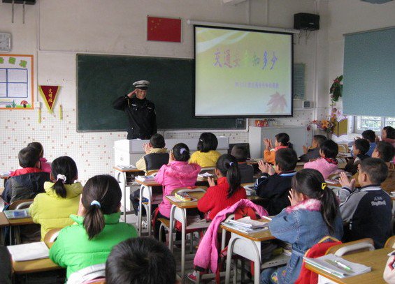 佛山市三水区芦苞镇蔡边小学图片