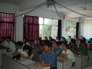 潍城区西园小学图片