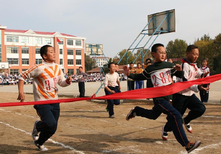 高区田村小学图片