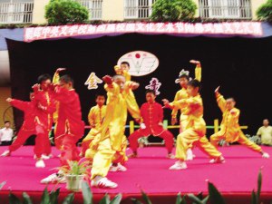 深圳宝安鹏晖中英文学校图片