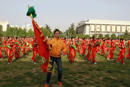 郑州市二七区淮河东路小学图片