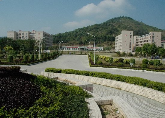 揭东县实验中学图片