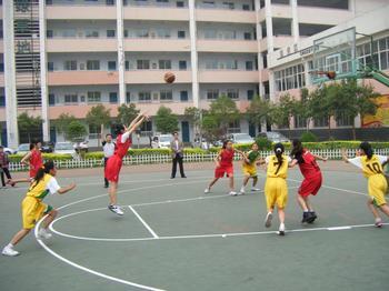 郑州市创新街小学图片