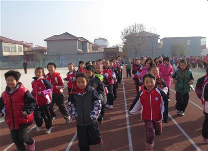 东营区辛店街道中心小学图片