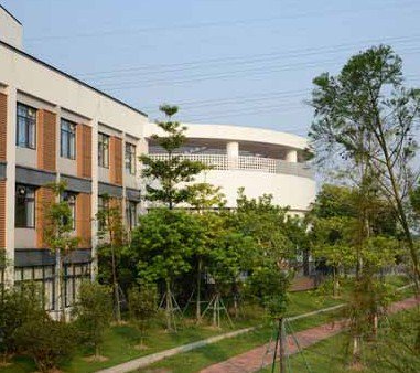 佛山市顺德区大良顺峰初级中学图片