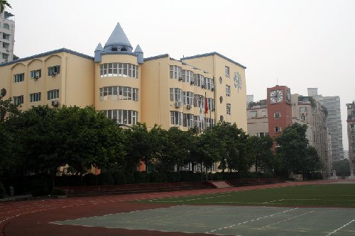 重庆外国语学校森林小学图片