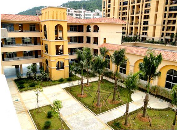 深圳市龙岗区龙园意境小学图片