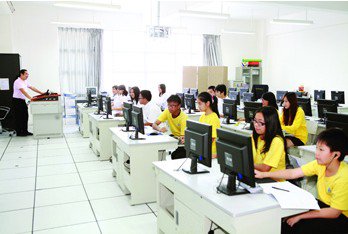 广州市祈福英语实验学校图片