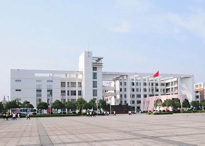 江西省南昌县莲塘一中图片