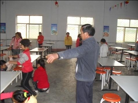 枣庄市峄城区古邵镇沿河小学图片