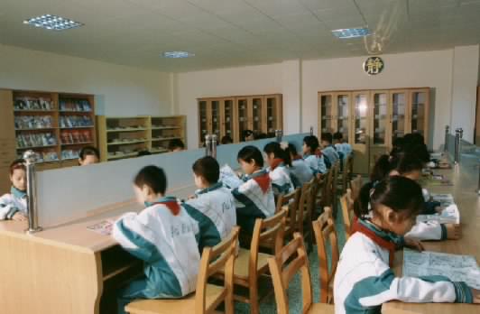 成都市培华小学图片