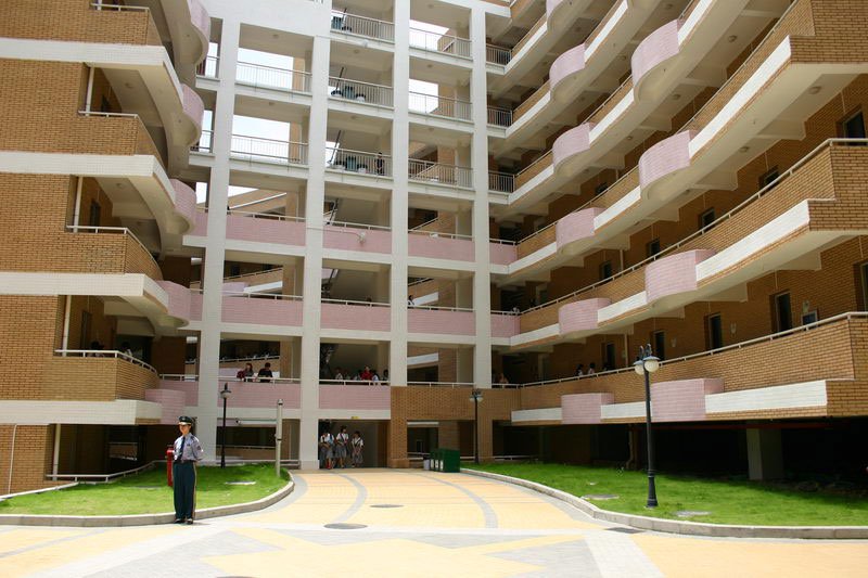 深圳外国语中学图片