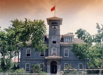 上海市金陵中学图片