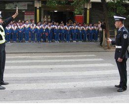 江门市双水镇黄克竞博士学校图片