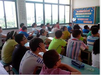 杭州市萧山区回澜小学图片